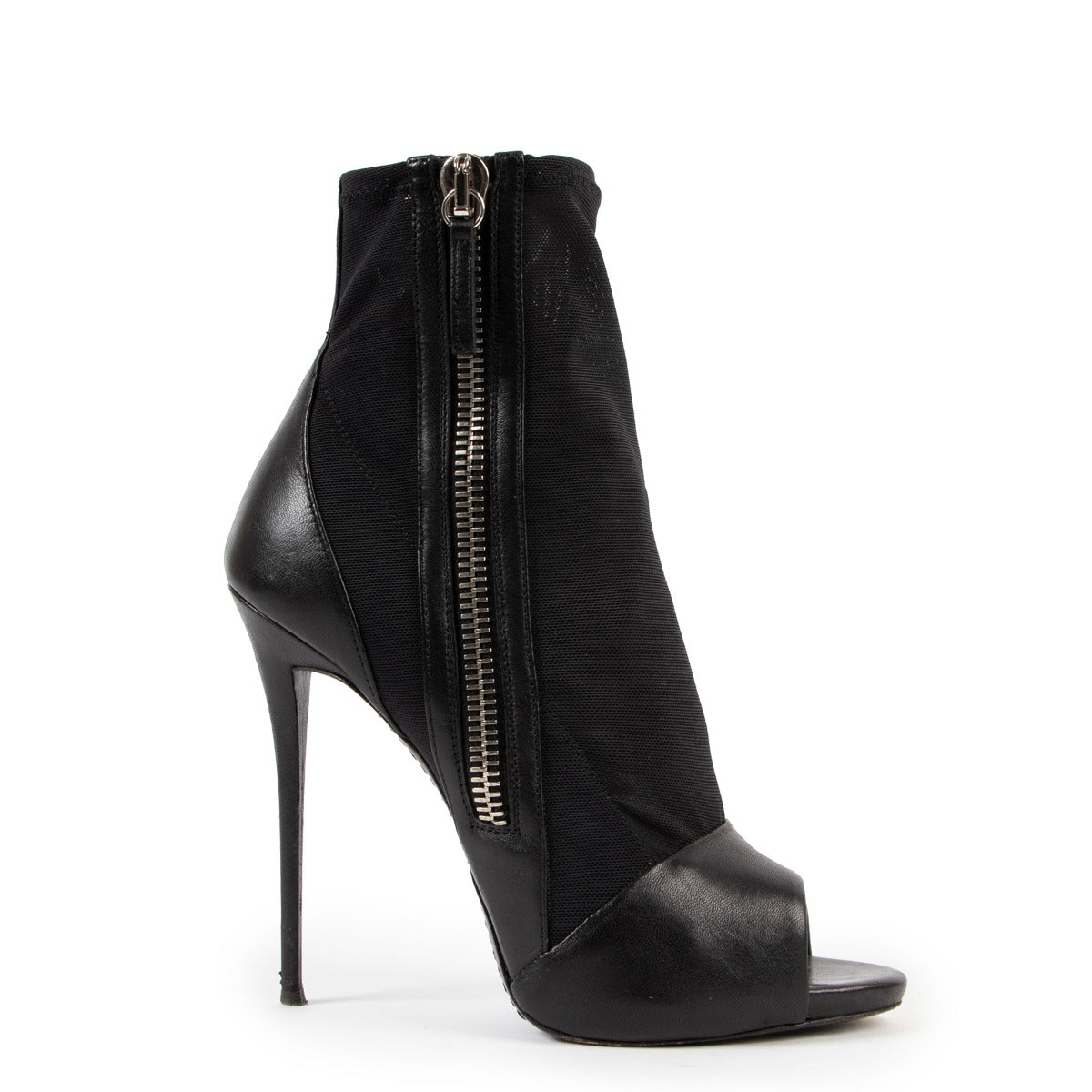 Black Giuseppe Zanotti heels