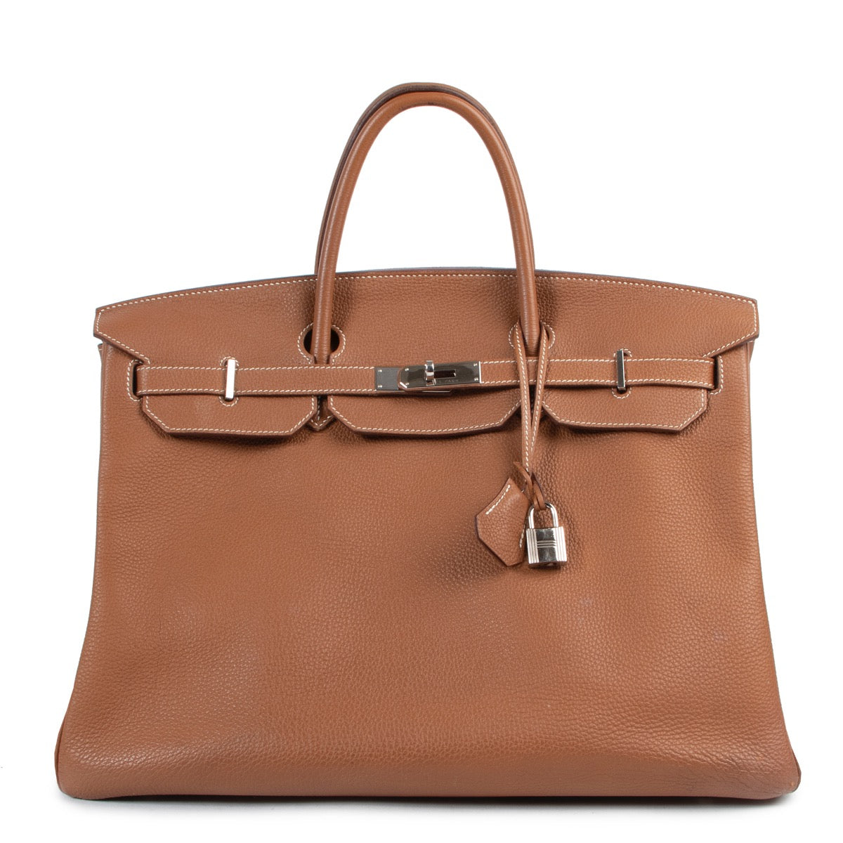 Shop safe online authentic Hermès Birkin 40 Togo Gold PHW in very good condition, at the right price at Labellov.com.