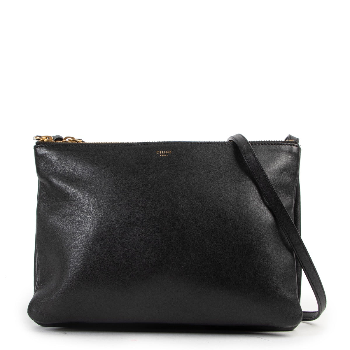 Get this Céline Black Large Trio Crossbody at Labellov online or in store at Labellov for a fair price and in very good condition.