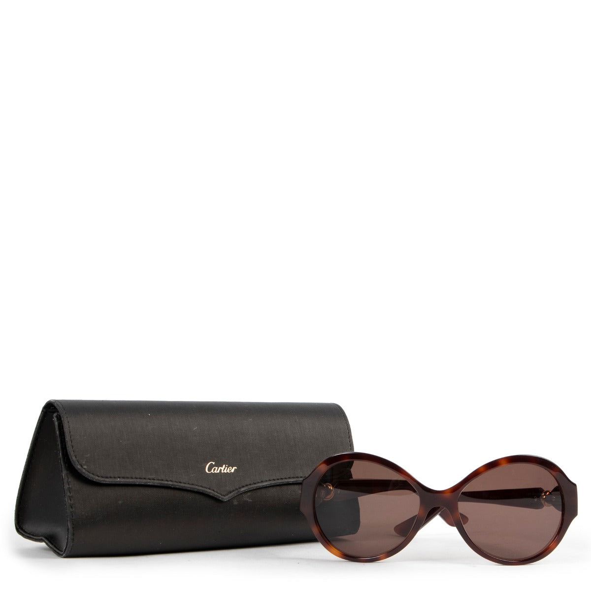 Get the Cartier Brown Sunglasses in extremely good condition for a reasonable price at Labellov. Shop online or in store. Bring your items, Get them consigned and sell them.