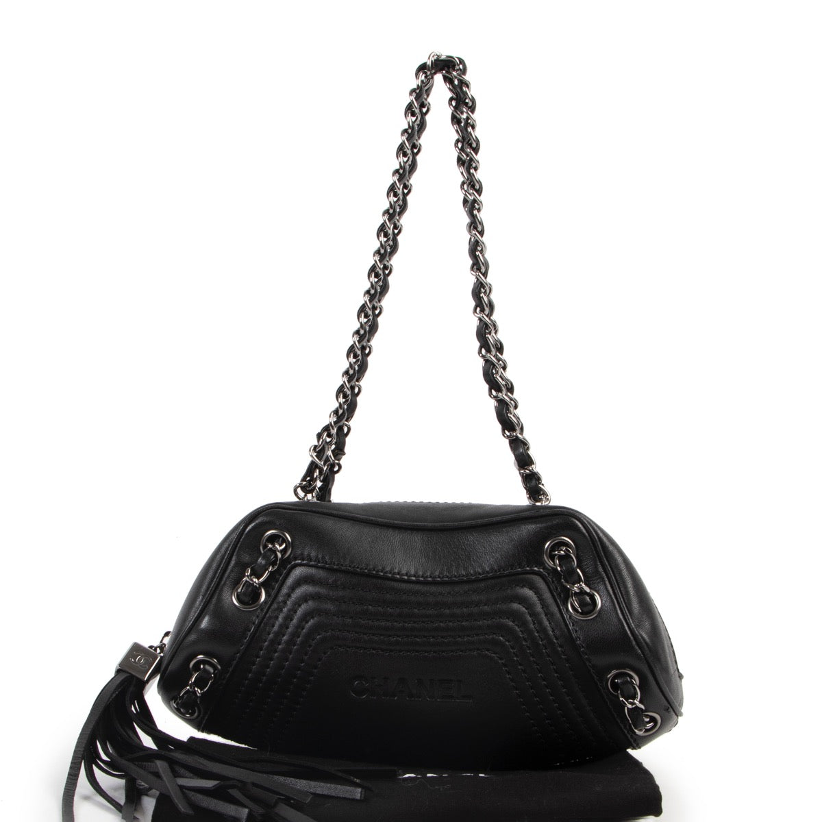 Original Chanel Black Lambskin Shoulder bag in new condition for sale on Labellov vintage site with 2nd hand designer goods and bags