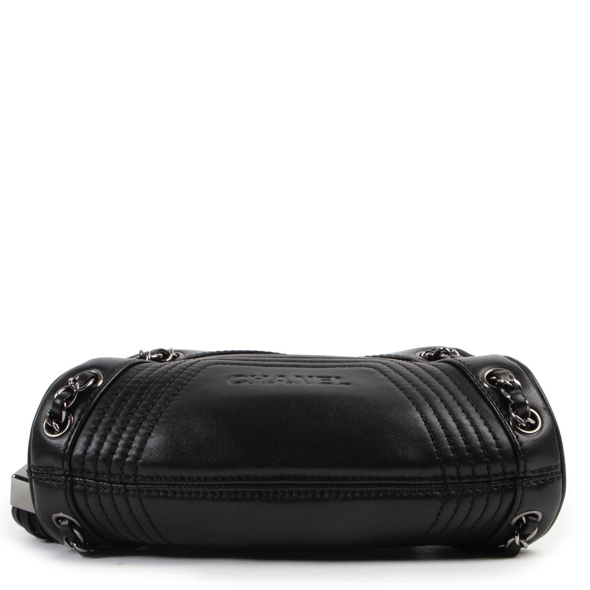 Original Chanel Black Lambskin Shoulder bag in new condition for sale on Labellov vintage site with 2nd hand designer goods and bags
