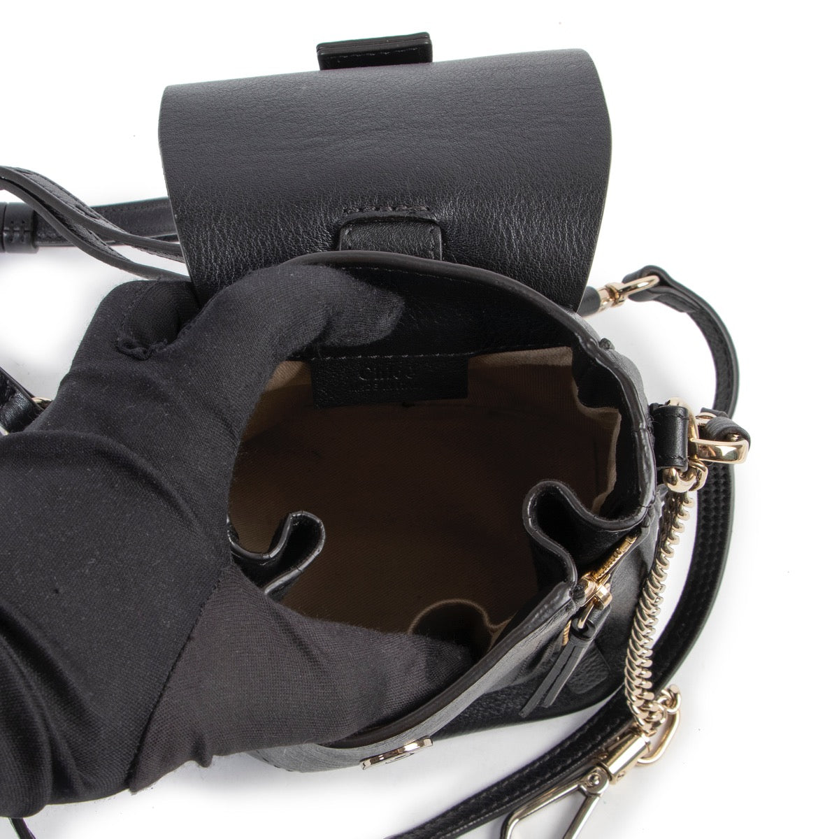 Original no fake Chloé Black Leather Backpack in good condition for sale on Labellov website with designer goods in Antwerp