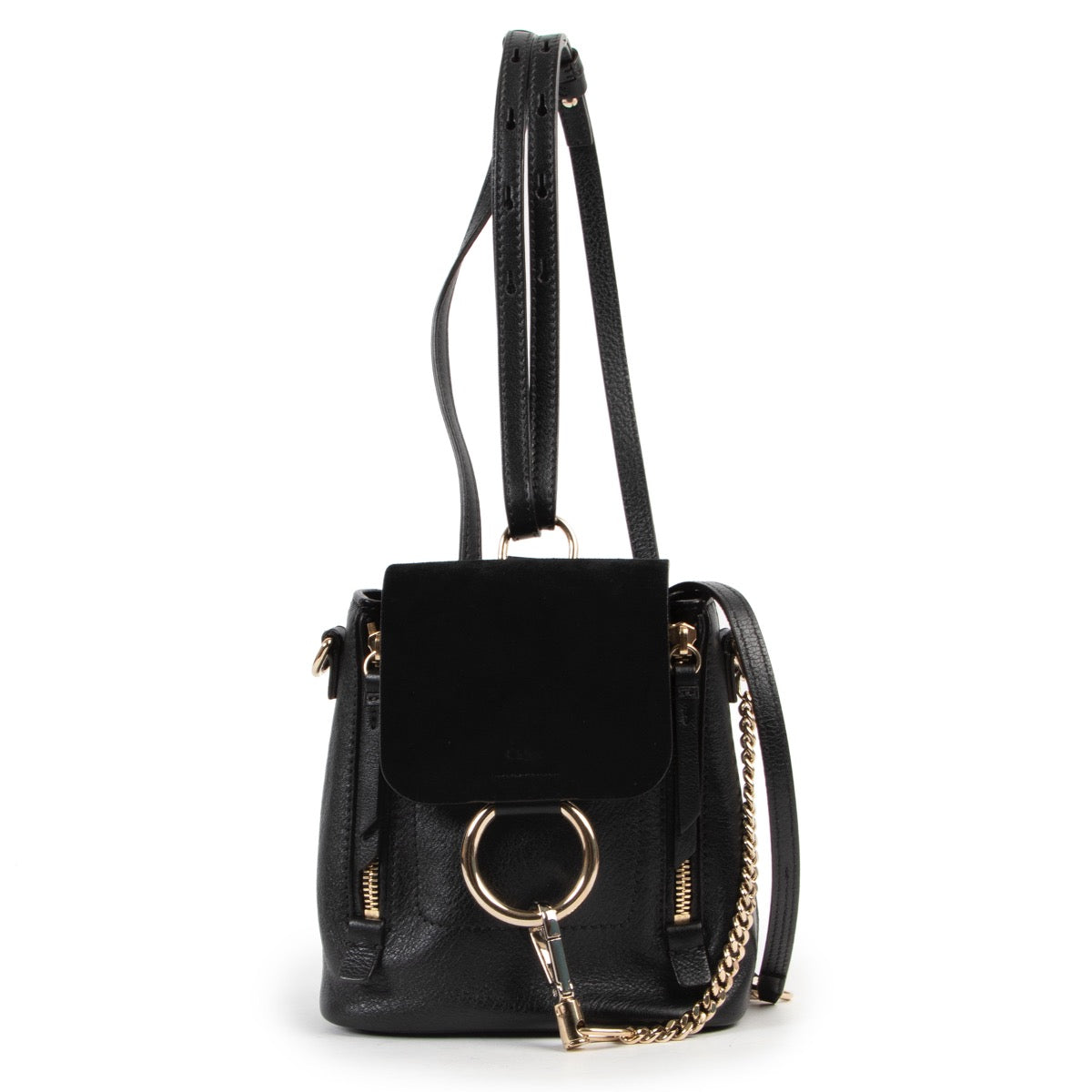 Original no fake Chloé Black Leather Backpack in good condition for sale on Labellov website with designer goods in Antwerp
