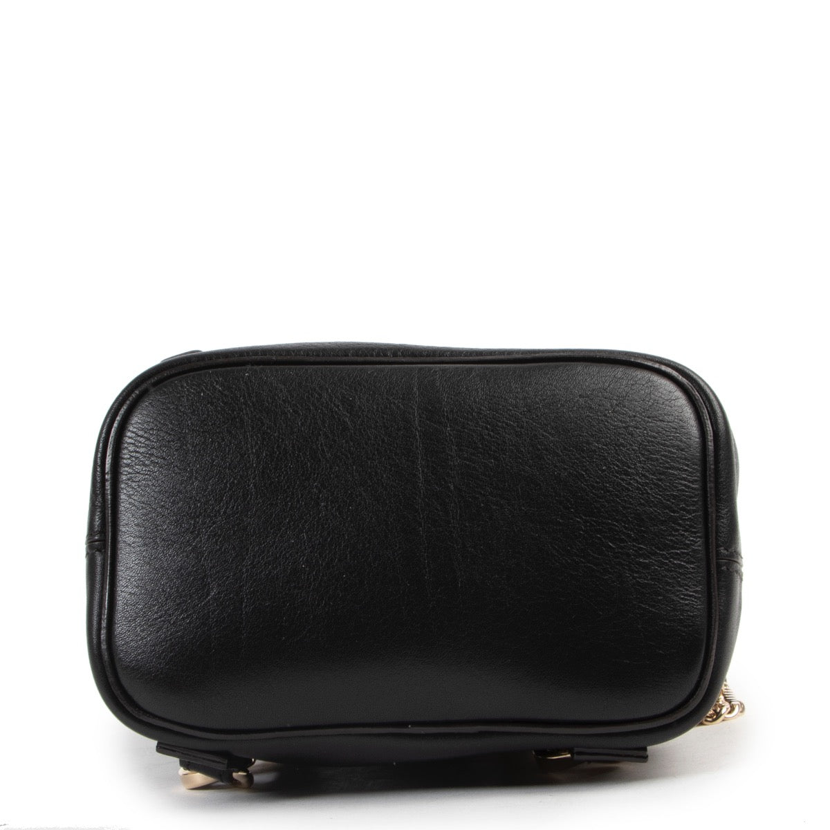 Original no fake Chloé Black Leather Backpack in good condition for sale on Labellov website with designer goods in Antwerp
