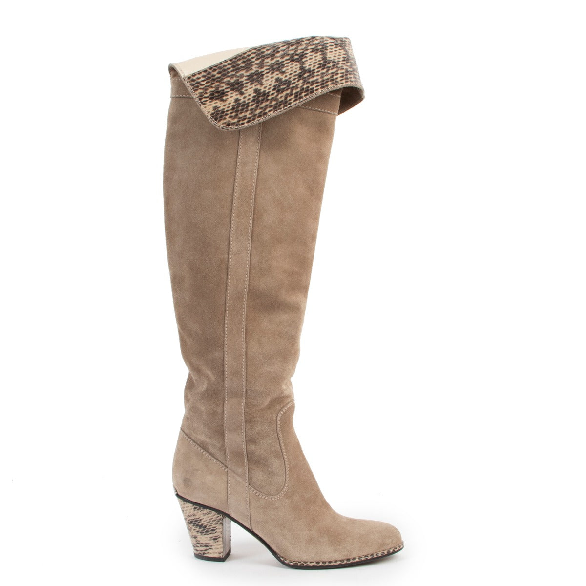 Christian Dior Beige Suede Boots-Size 37 at Labellov online or in store available for a reasonable price and in good condition. Get them now!