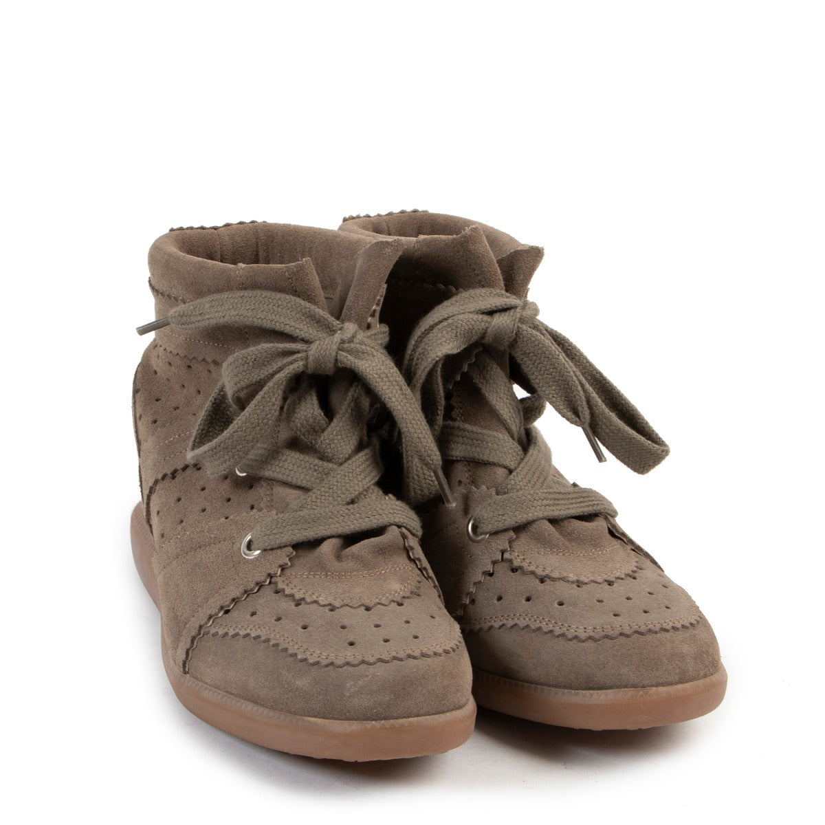 Isabel Marant Bobi Calf Suede Khaki Sneakers in size 39 in very good condition on Labellov Vintage site for 2nd hand designer items in Antwerp