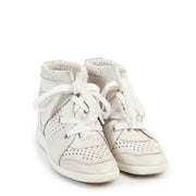 Isabel Marrant White Leather Sneakers in Size 37 in good condition on LAbellov vintage site for 2nd hand designer goods and shoes
