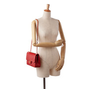 Shop safe online at Labellov in Antwerp, Brussels and Knokke this 100% authentic second hand Chanel Red Lambskin Leather Medium Classic flap Bag