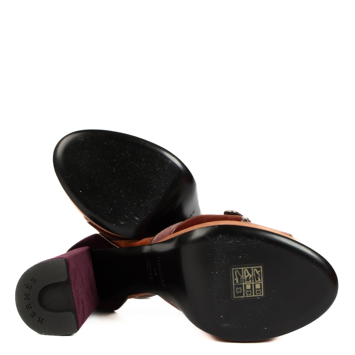 Shop 100% authentic second-hand Hermès Multicolor Suede Heels in size 39 on Labellov.com