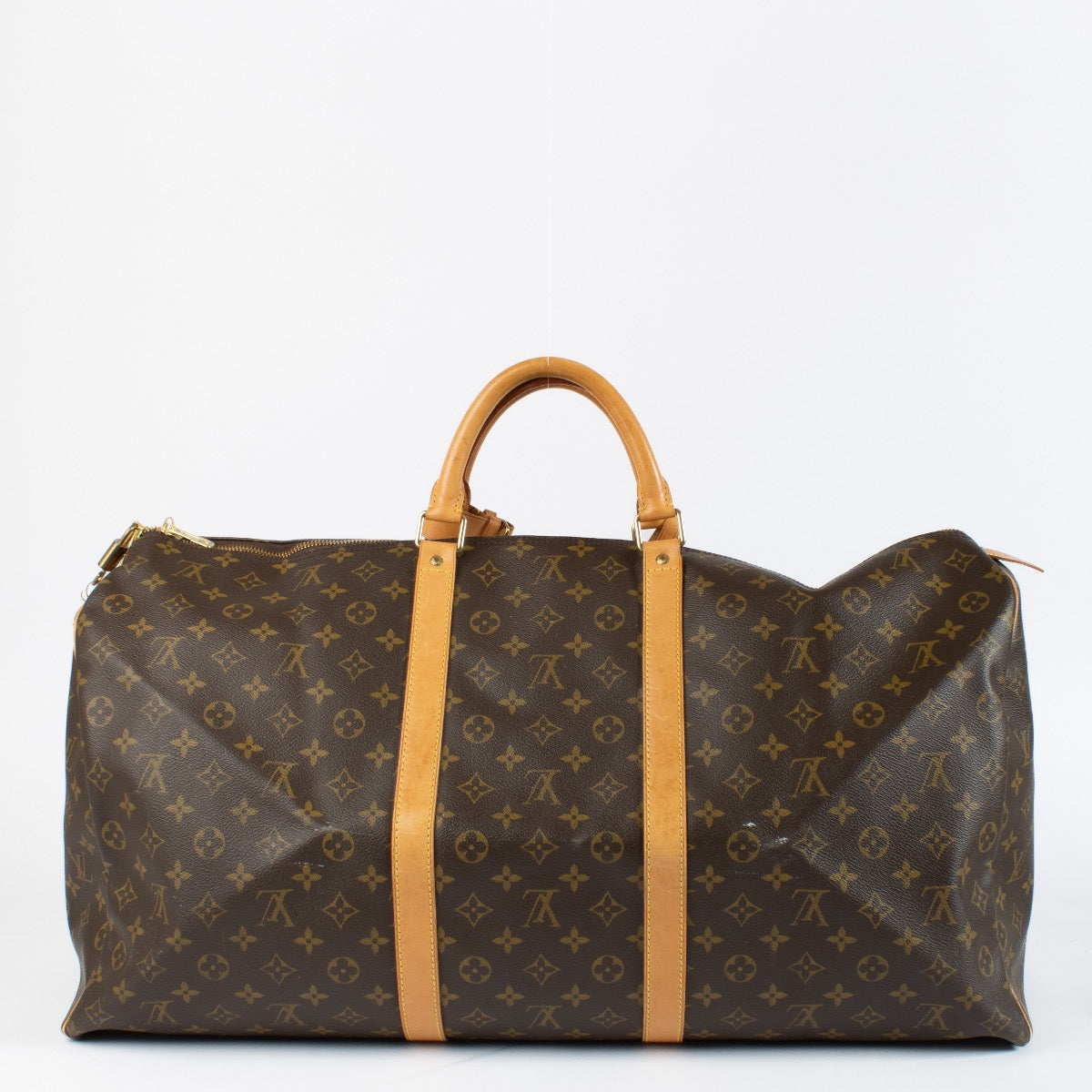 Shop safe online at Labellov in Antwerp, Brussels and Knokke this 100% authentic second hand Louis Vuitton Monogram Canvas Keepall 60 Travel Bag. Veilig online tweedehands authentieke Louis Vuitton Monogram Canvas Keepall 60 reistas kopen bij Labellov.
