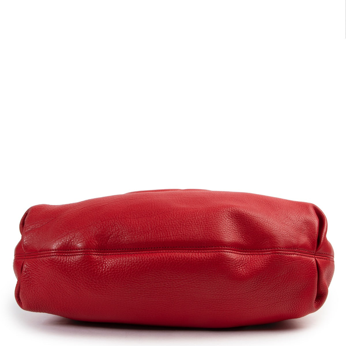 Shop safe online 100% authentic second hand Gucci Red Soho Hobo Large Leather Shoulder Bag in very good condition at Labellov in Antwerp.