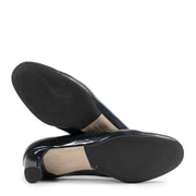 Authentic secondhand Ferragamo shoes webshop LabelLOV safe and secure online shopping