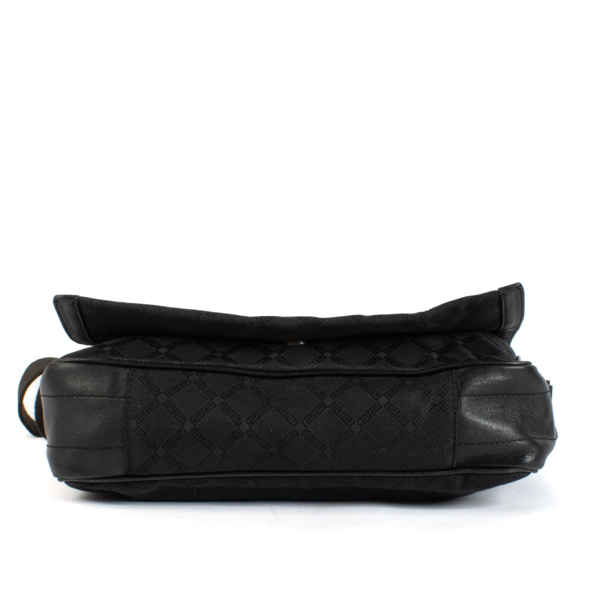 Shop safe online at Labellov in Antwerp and Knokke this 100% authentic second hand Versace Black Messenger Bag