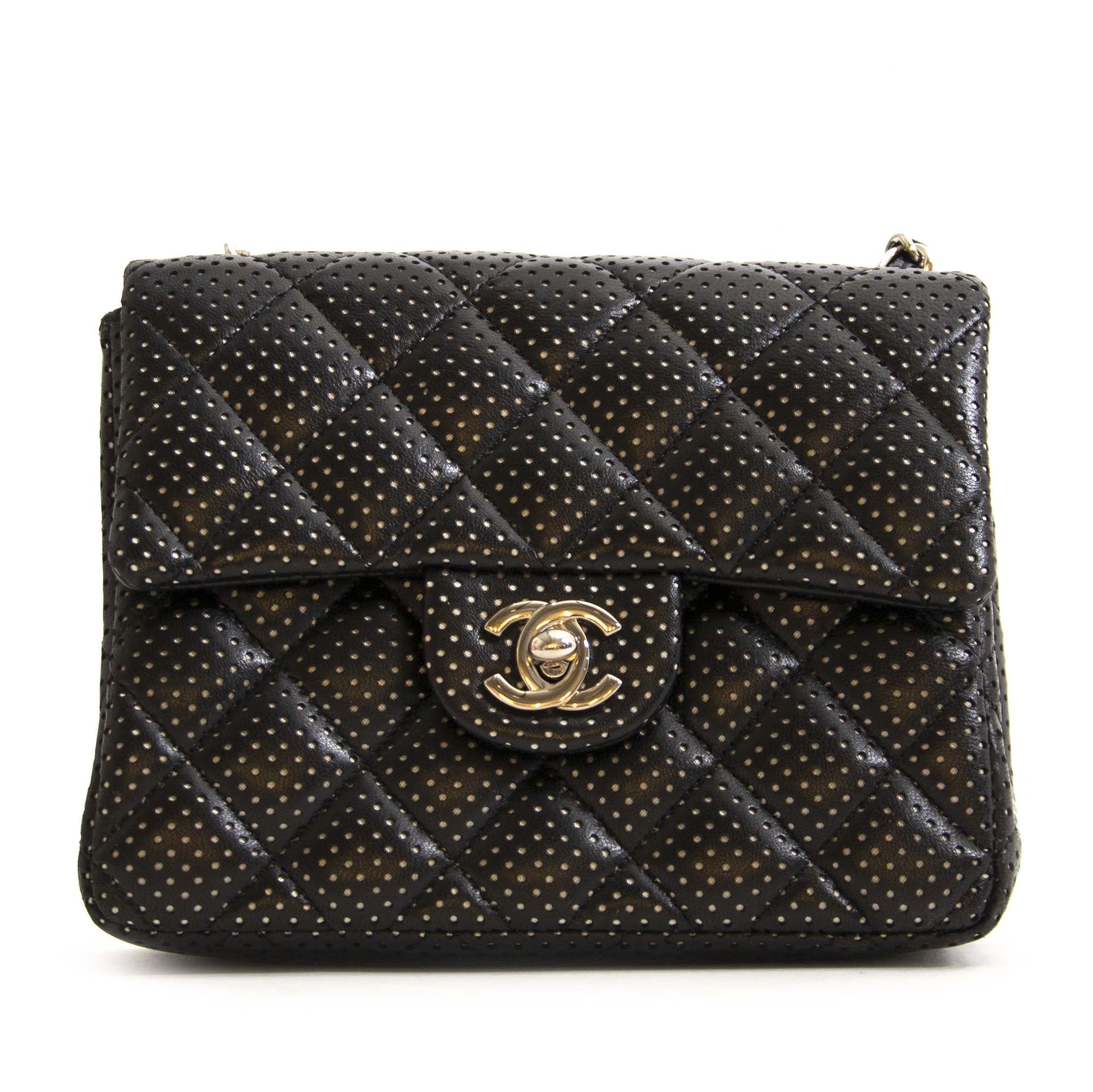 Authentieke tweedehands vintage Chanel Mini Square Perforated Quilted Bag koop online webshop LabelLOV