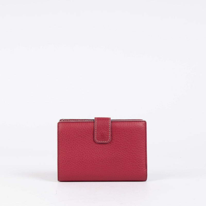 Authentic pre-loved Delvaux Framboise Taurillon Soft Daily D Wallet on Labellov.com