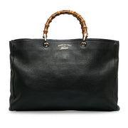 Shop safe online at Labellov in Antwerp, Brussels and Knokke this 100% authentic second hand Gucci Black Large Bamboo Top Handle Bag