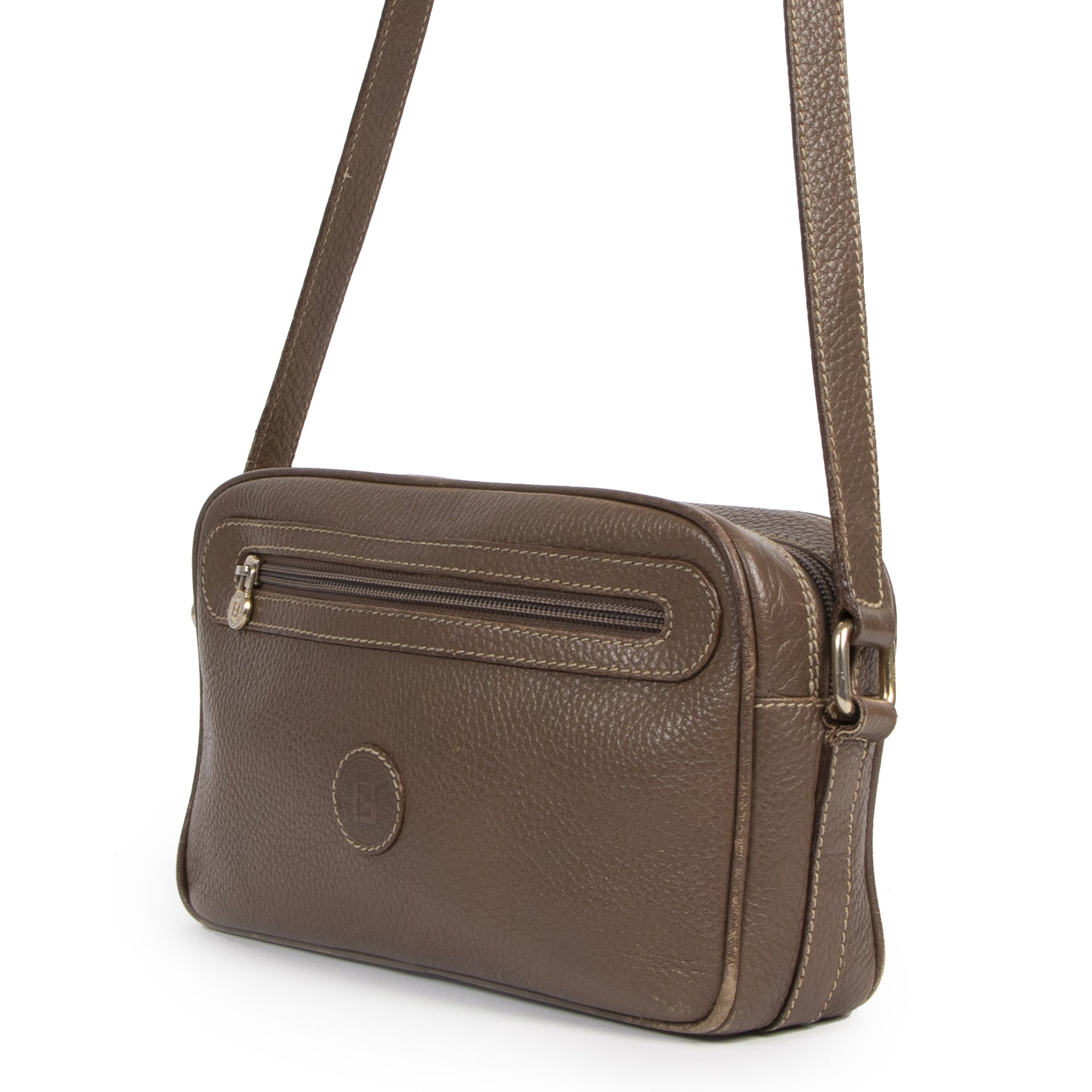 Buy authentic secondhand Fendi bags at the right price at LabelLOV vintage webshop.