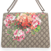 Achetez en ligne second main ce sac Gucci monogram Dionysus chez Labellov.com.