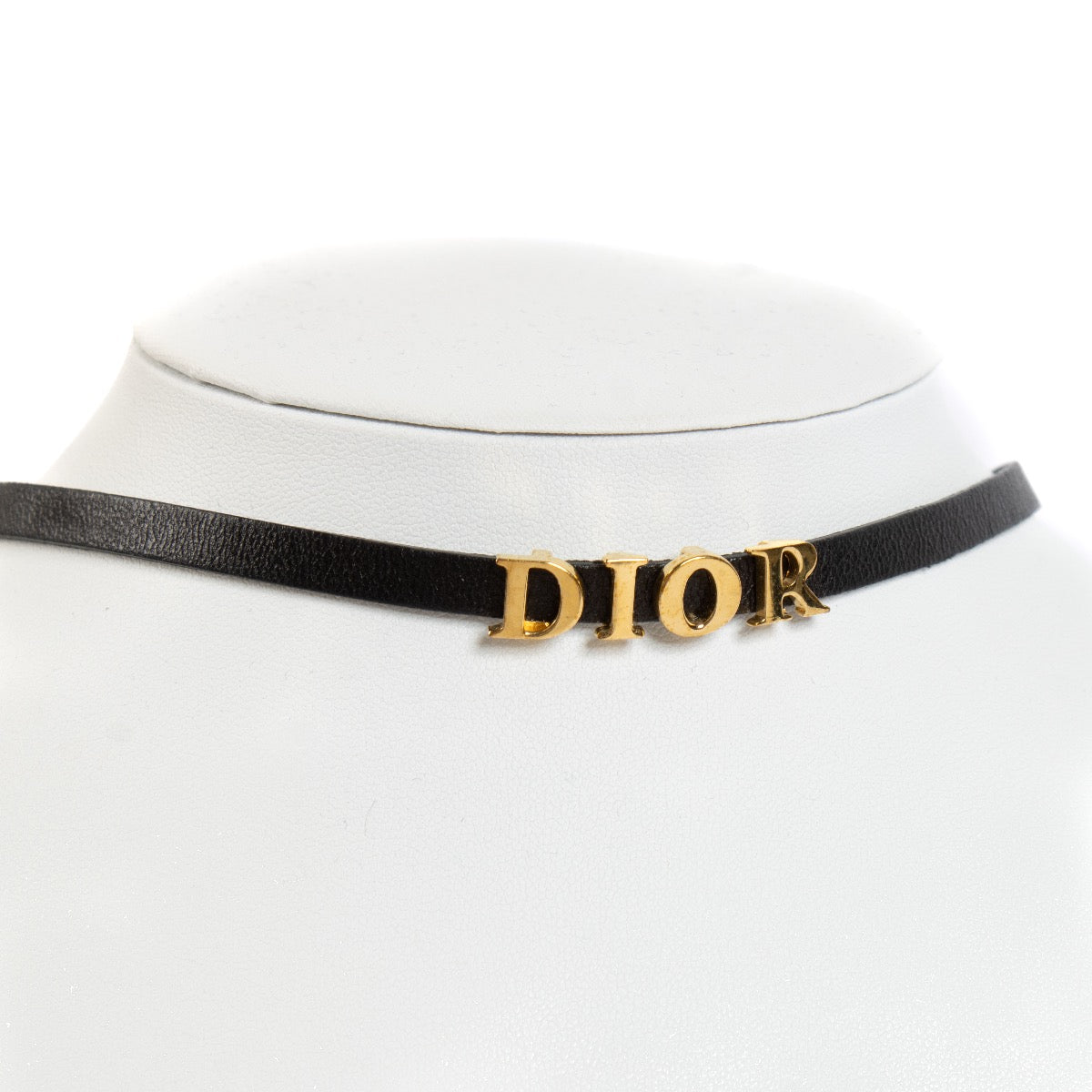 shop 100% authentic second hand Christian Dior Black Necklace on Labellov.com