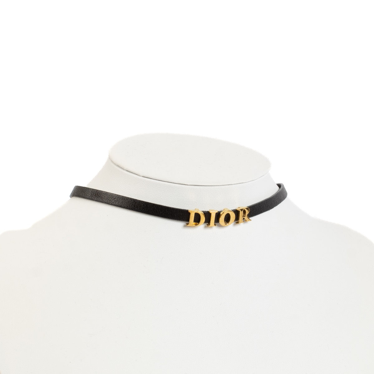 shop 100% authentic second hand Christian Dior Black Necklace on Labellov.com
