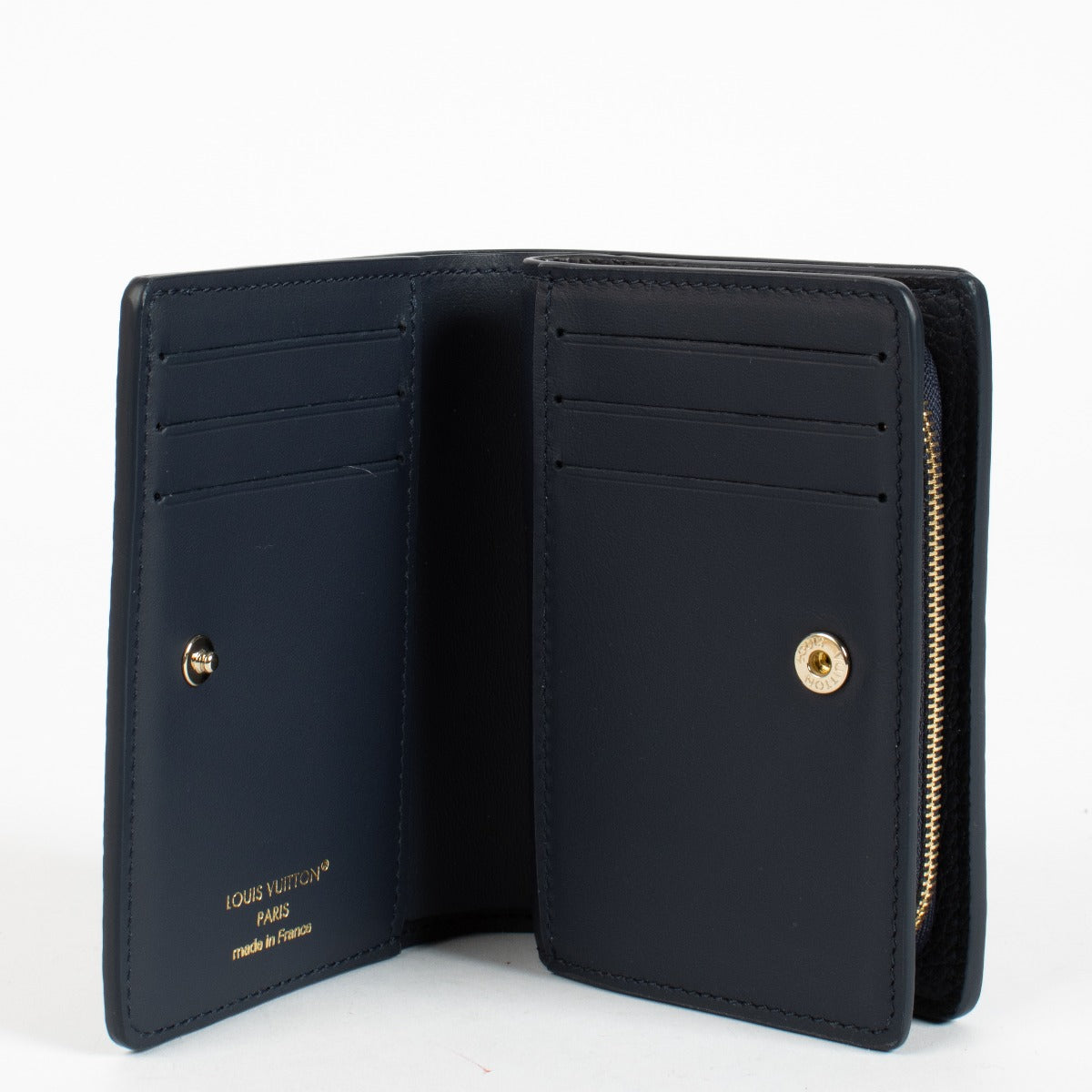 Authentic preloved Louis Vuitton Navy Mahina Clea Wallet on Labellov.com