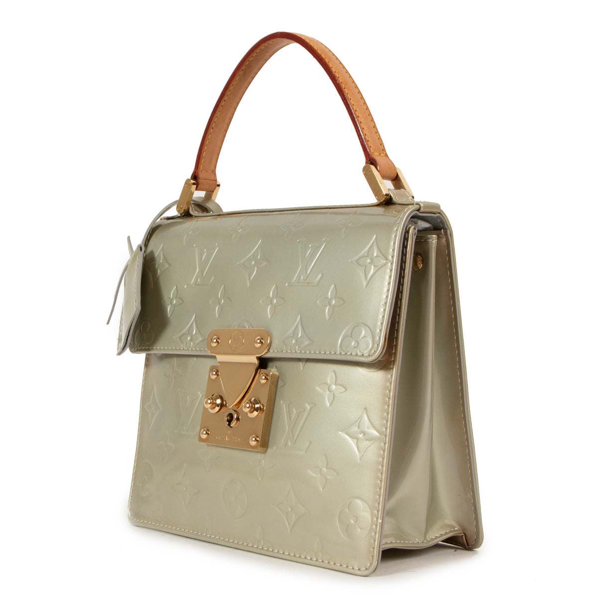 Are you interested in an authentic Louis Vuitton Champagne Vernis Spring Street Top Handle Bag? Shop safe and secure with worldwide shipping only at Labellov vintage designer shopping destination online, in Brussels and Antwerp.