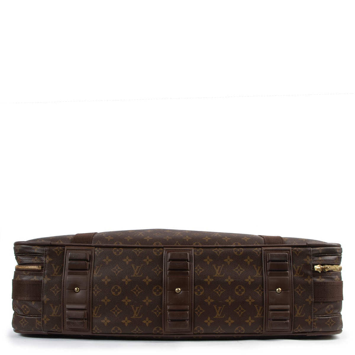 Buy online authentic second hand Louis Vuitton Monogram Satalitte 70 Travel Bag in very good condition at Labellov in Antwerp