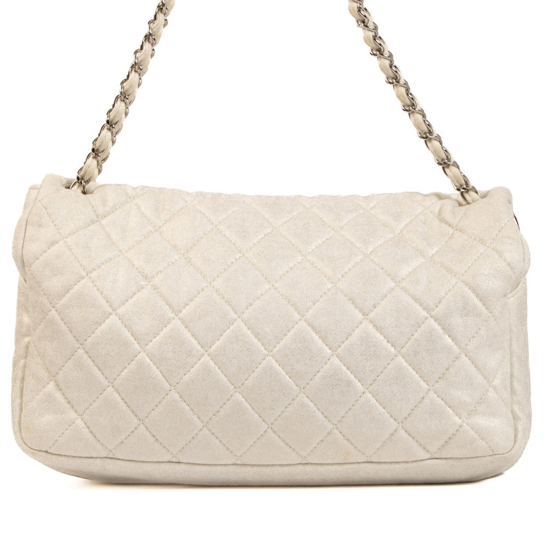 Shop 100% authentic second-hand Chanel Shimmer Craie Jersey Classic Flap Bag on Labellov.com