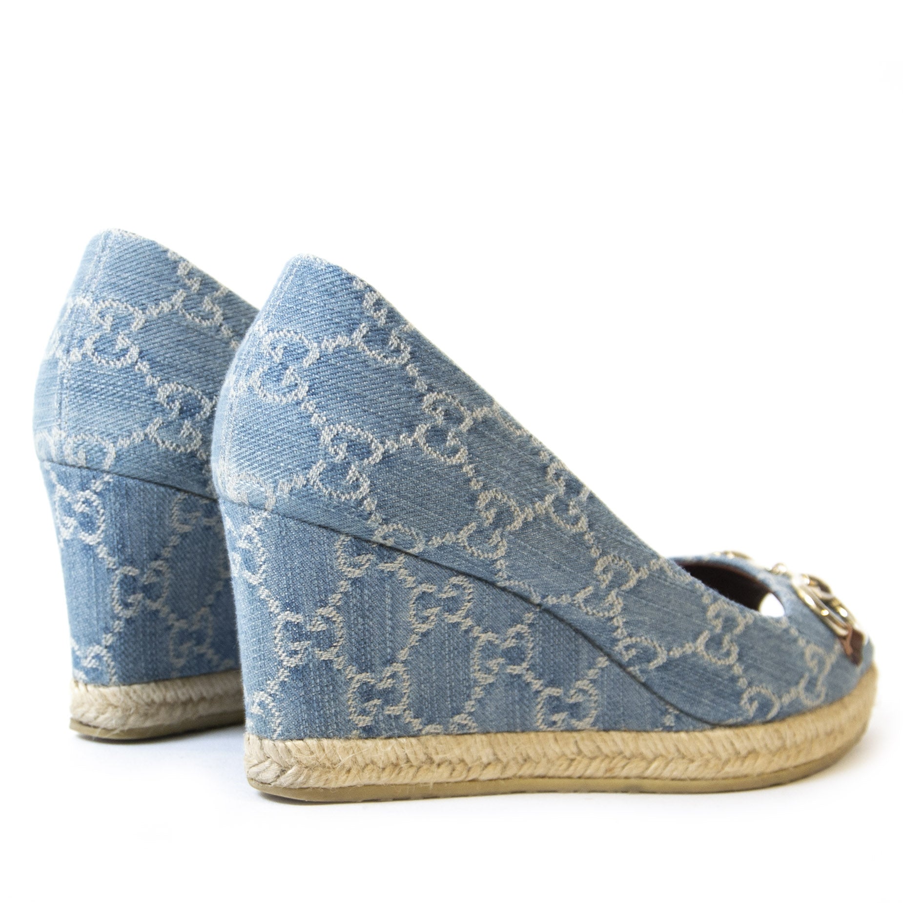 Authentieke Tweedehands Gucci Blue Denim Monogram Horsebit Open Toe Espadrille Wedges - Size 38 juiste prijs veilig online shoppen luxe merken webshop winkelen Antwerpen België mode fashion