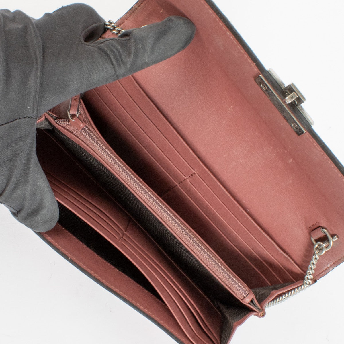 Shop 100% authentic second hand Gucci GG Bloom Wallet On Chain Clutch on Labellov.com