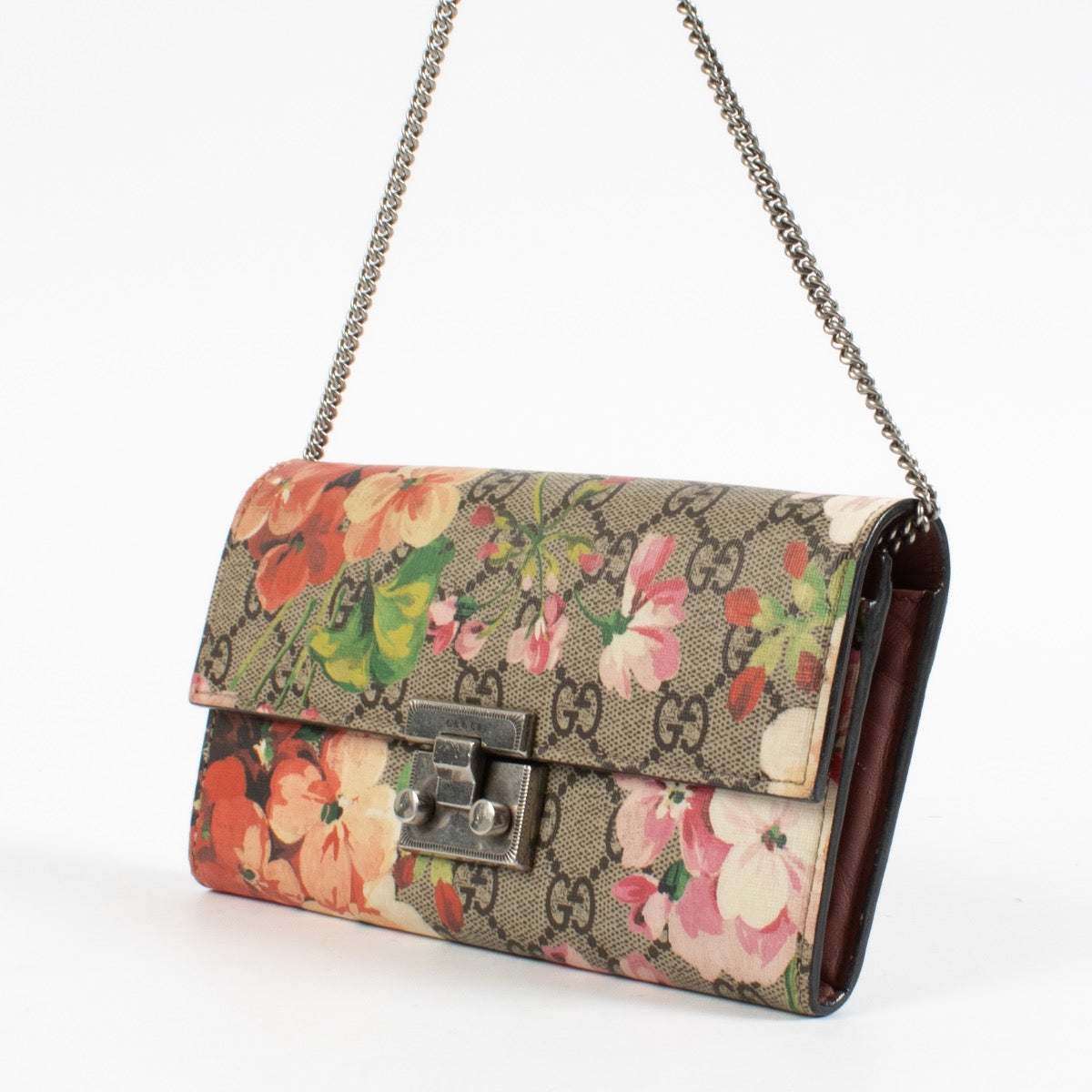 Shop 100% authentic second hand Gucci GG Bloom Wallet On Chain Clutch on Labellov.com