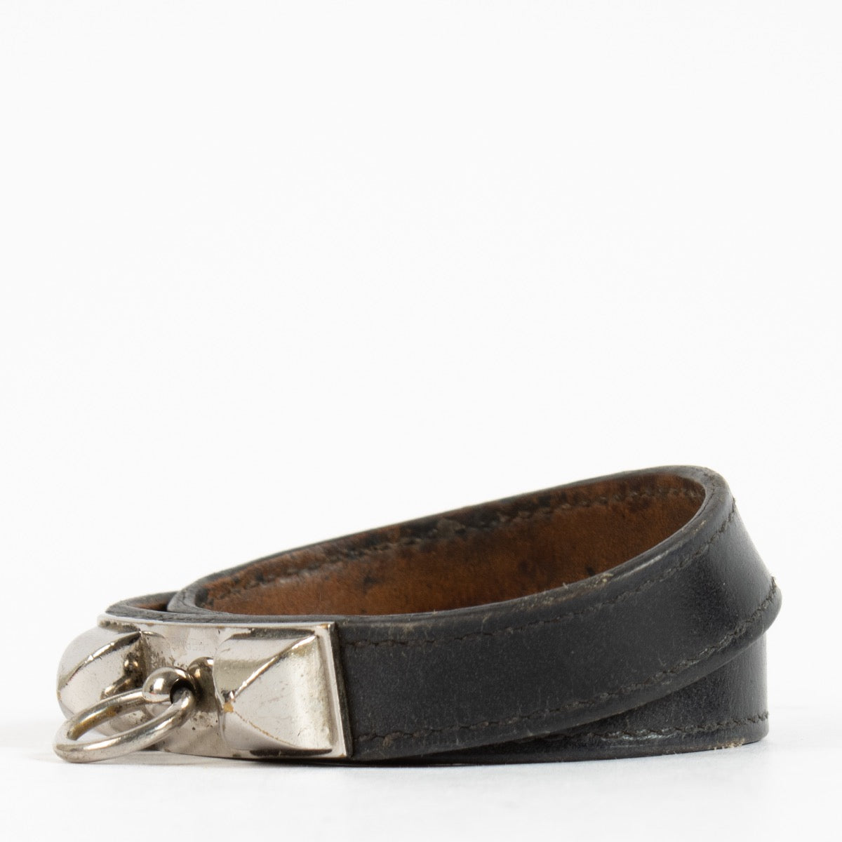 Shop 100% authentic second hand Hermès Black Rivale Double Tour Bracelet on Labellov.com