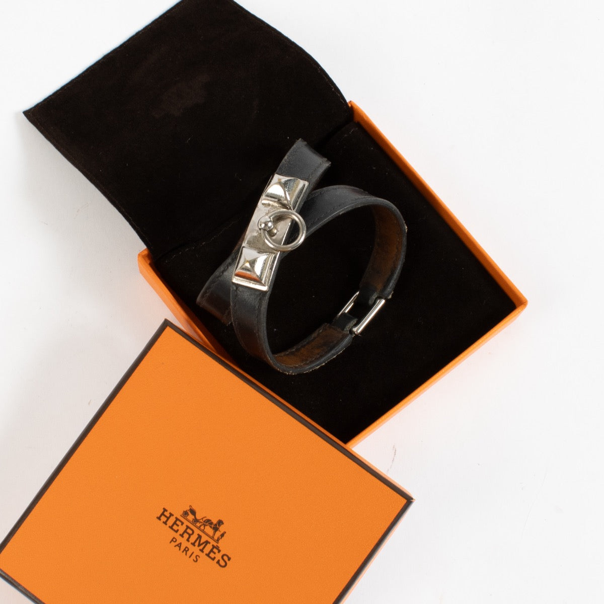 Shop 100% authentic second hand Hermès Black Rivale Double Tour Bracelet on Labellov.com