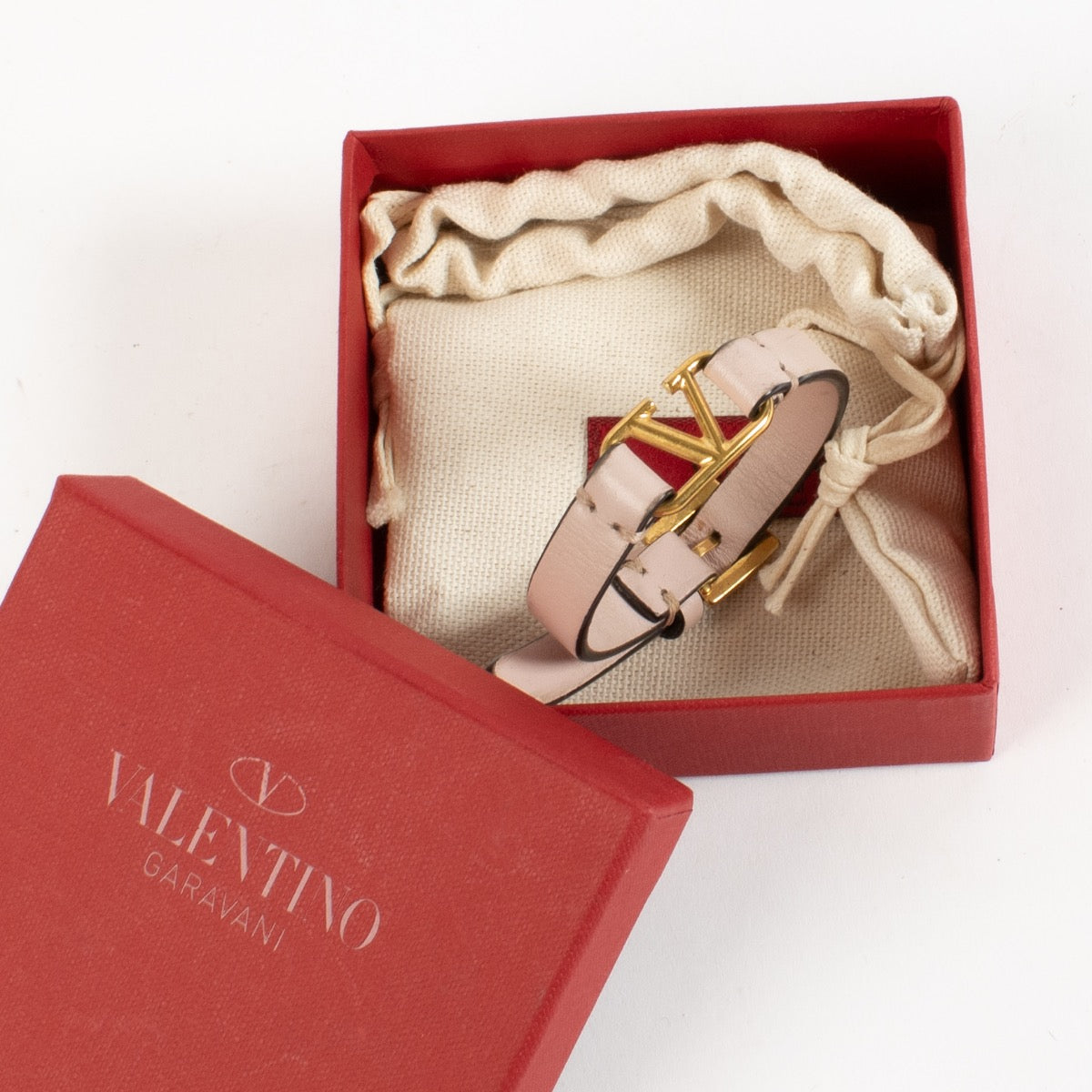 Shop 100% authentic second hand Valentino Pink Leather Bracelet on Labellov.com