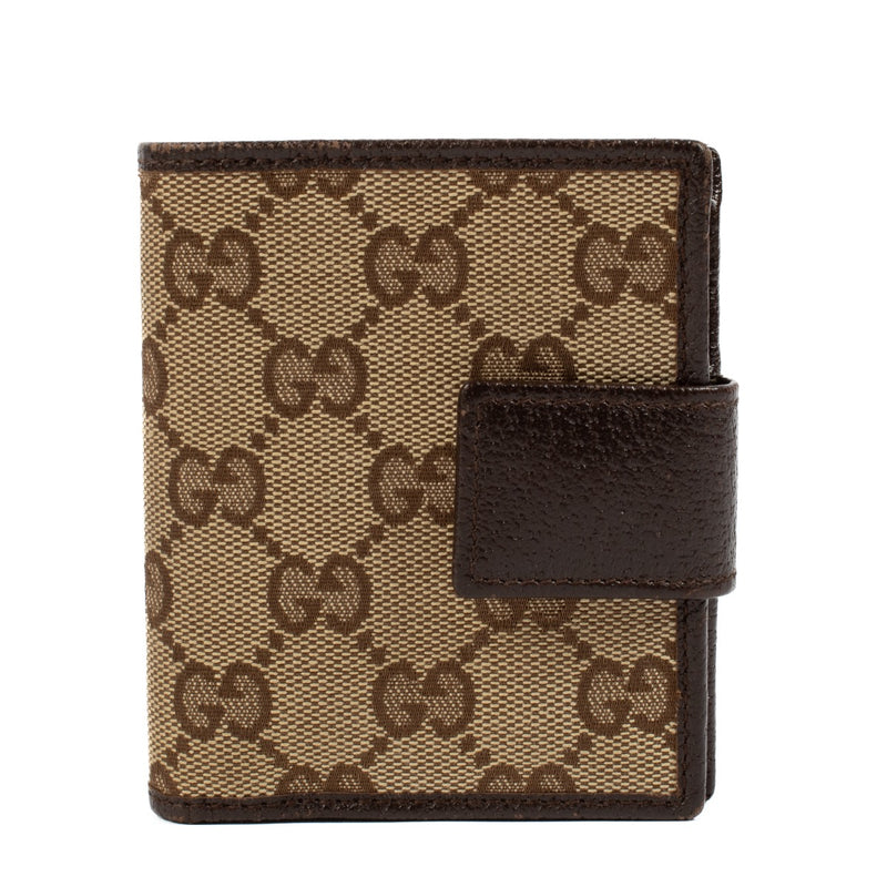 Shop safe online at Labellov in Antwerp, Brussels and Knokke this 100% authentic second hand Gucci GG Canvas Wallet. Veilig online tweedehands authentieke Gucci GG Canvas portefeuille kopen bij Labellov.