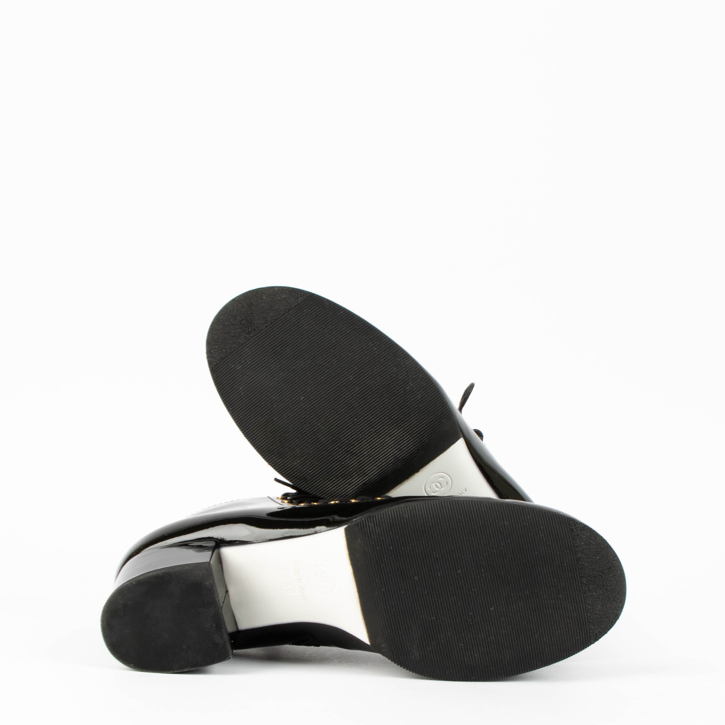 Chanel 15A Black Patent Ankle Boots Size 38.5 – Labellov Chanel 15A Black Patent Ankle Boots Size 38.5 – Labellov