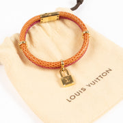 Shop the authentic Louis Vuitton Lizard Keep It Twice Bracelet on Labellov.com !