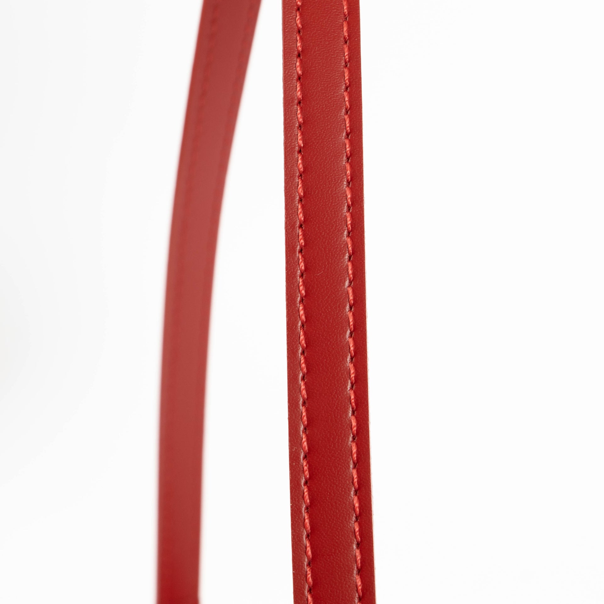 Shop this authentic Louis Vuitton Red Epi Leather Clutch pre-loved on Labellov.com 