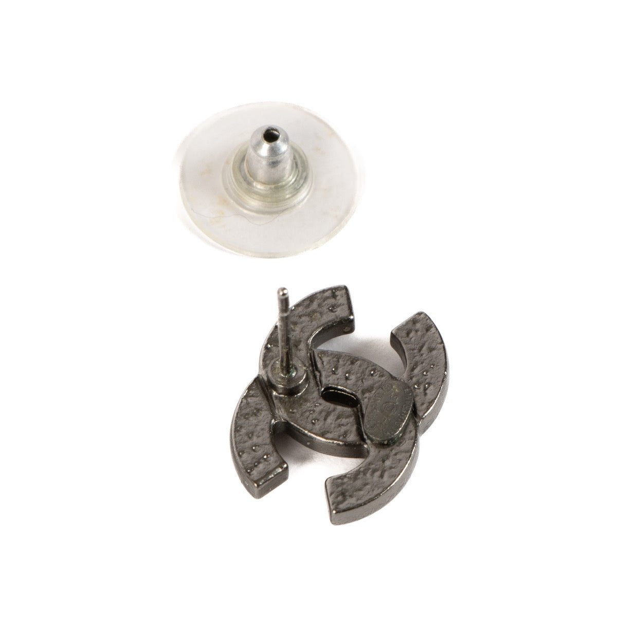 Shop 100% authentic second-hand Chanel Grey A14 Earrings on Labellov.com