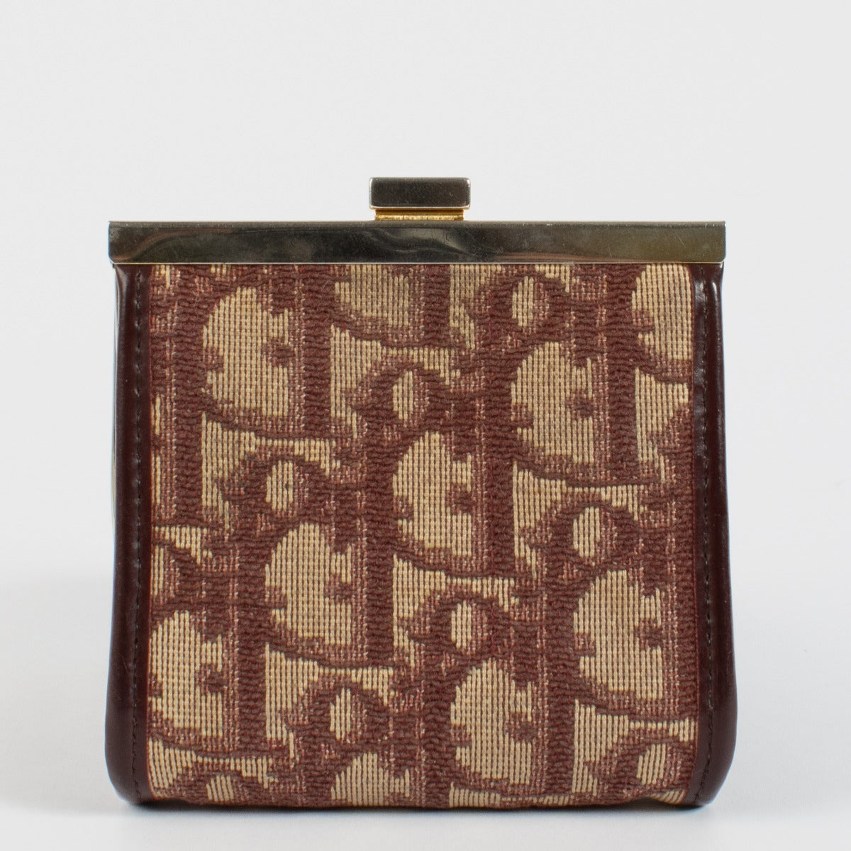 shop 100% authentic second hand Christian Dior Burgundy Oblique Wallet on Labellov.com