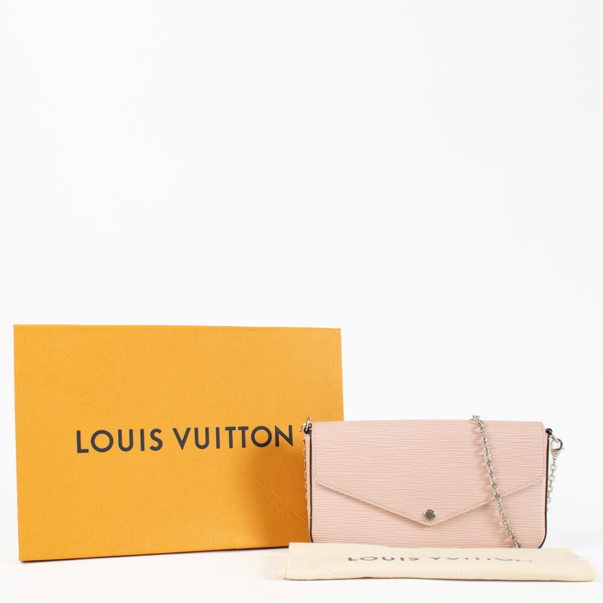 Shop safe online at Labellov in Antwerp, Brussels and Knokke this 100% authentic second hand Louis Vuitton Pink Epi Pochette Felicie