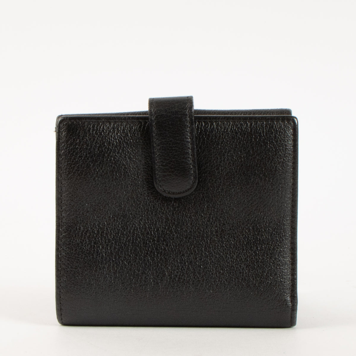 Shop this authentic Chanel Black Camelia Wallet pre-loved on Labellov.com