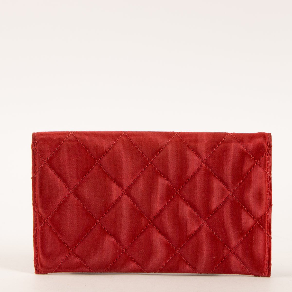 Shop this authentic Chanel Red Pochette pre-loved on Labellov.com