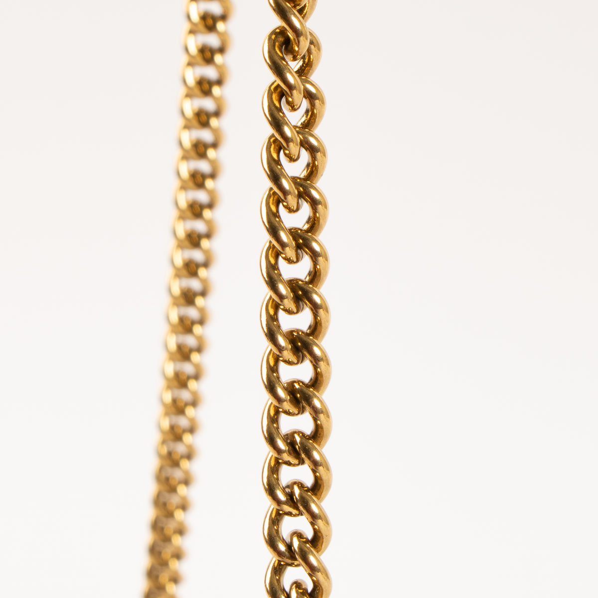 Shop this authentic Gucci Black Bamboo Top handle Pre-Loved on Labellov.com