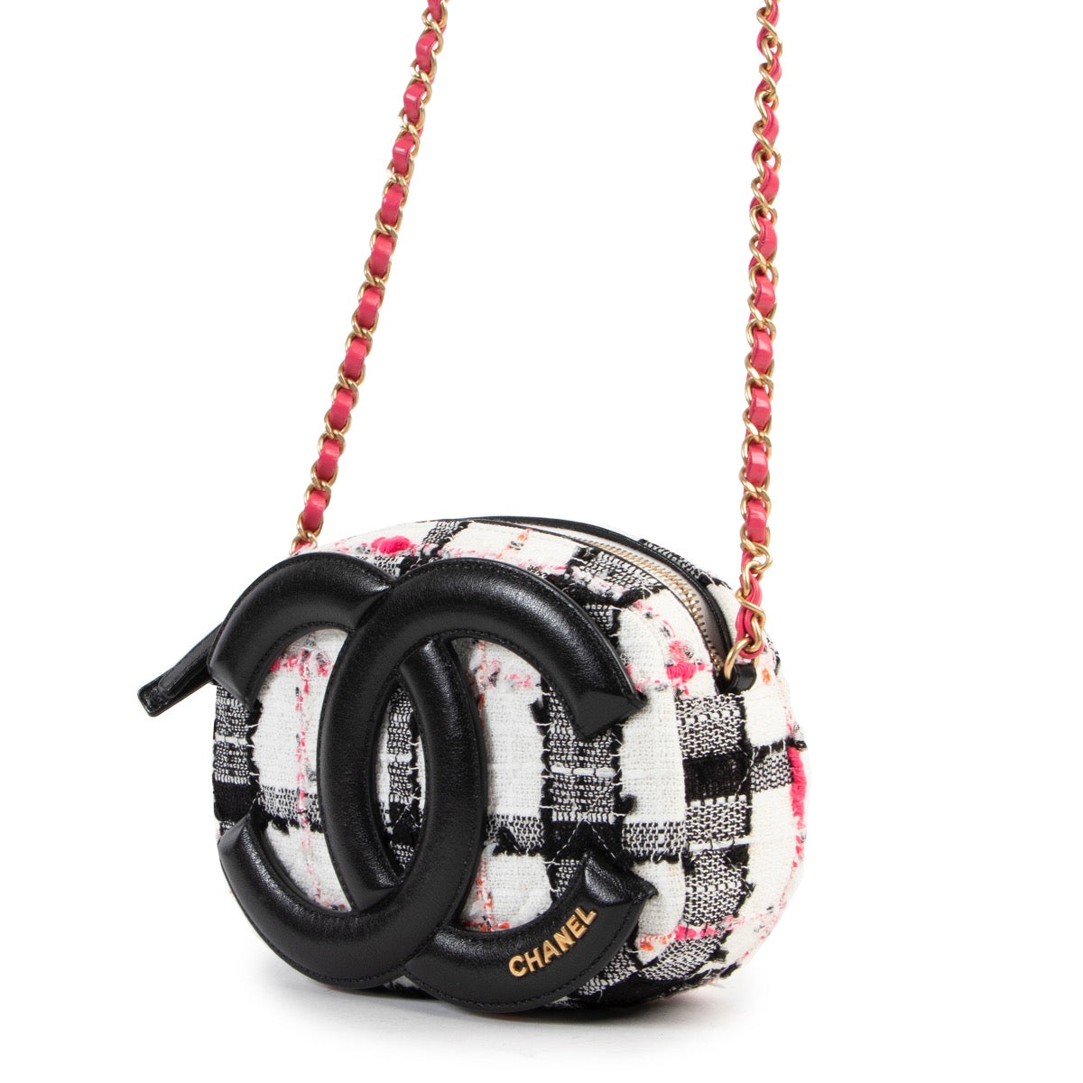 Shop safe online 100% authentic second hand Chanel Tweed Lambskin Quilted Coco Timeless Camera Bag in very good condition at Labellov in Antwerp.