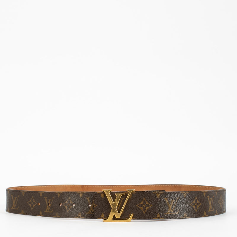 Authentic pre-loved Louis Vuitton Monogram Belt — Size 90 on Labellov.com