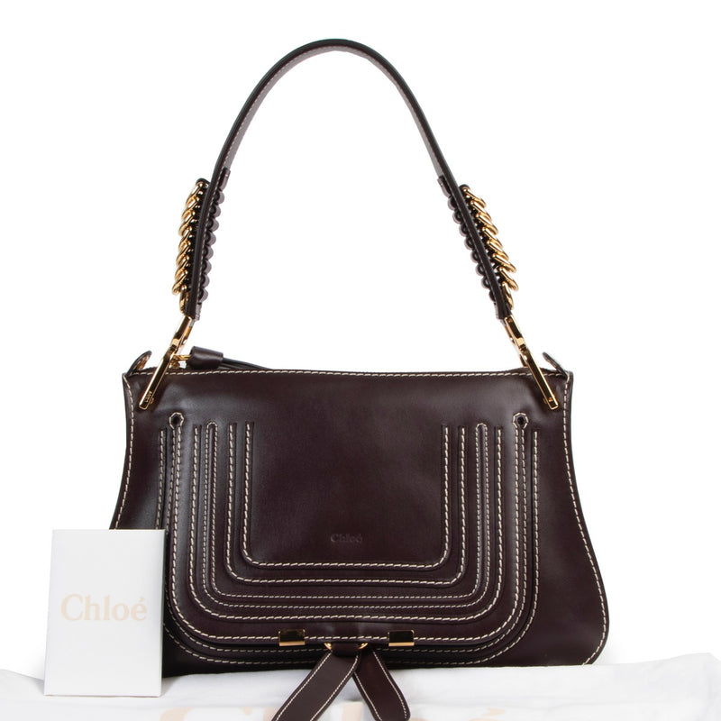 Buy authentic Chloé aubergine Marcie bag at the right price at Labellov webshop. Safe and secure online shopping.