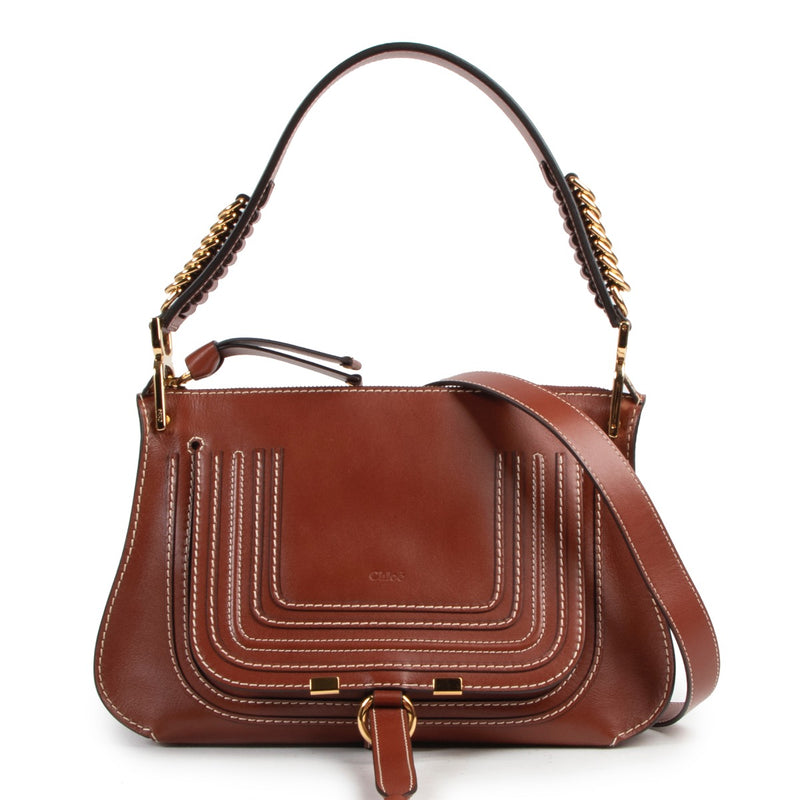 Shop safe online this Chloé Marcie bag in brown leather.