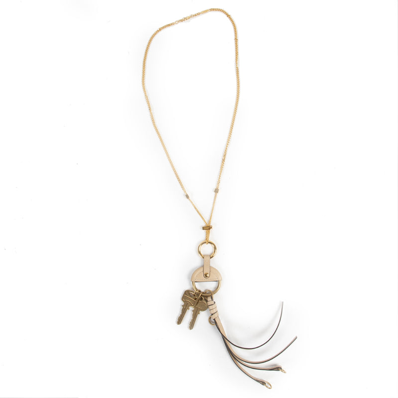 Authentieke Tweedehands Chloé Golden Long Necklace juiste prijs veilig online shoppen luxe merken webshop winkelen Antwerpen België mode fashion